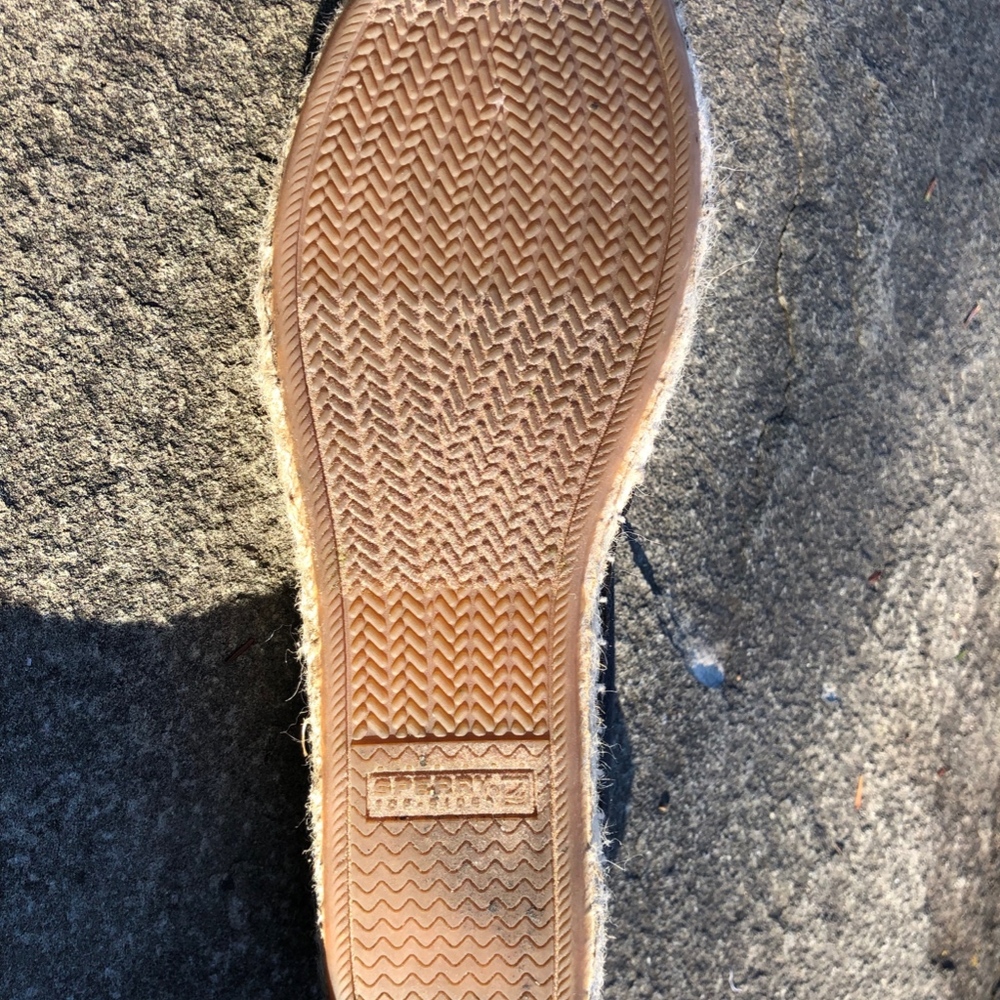 Practically New Sperry Espadilles - image 6